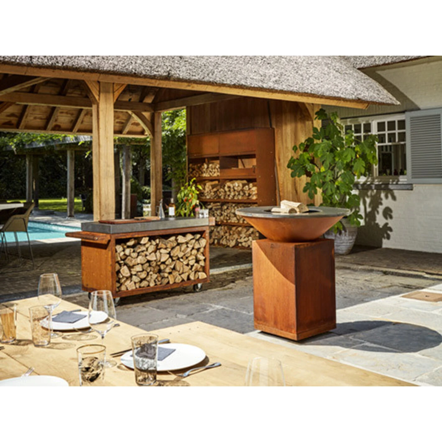 Table Corten Pro Céramique Gris Foncé Ofyr 2 Table Corten Pro Céramique Gris Foncé Ofyr – Image 2